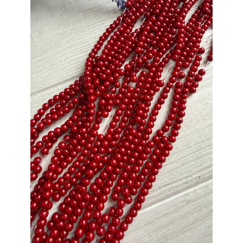 Намистини скляні 4 мм темно червоні нитка