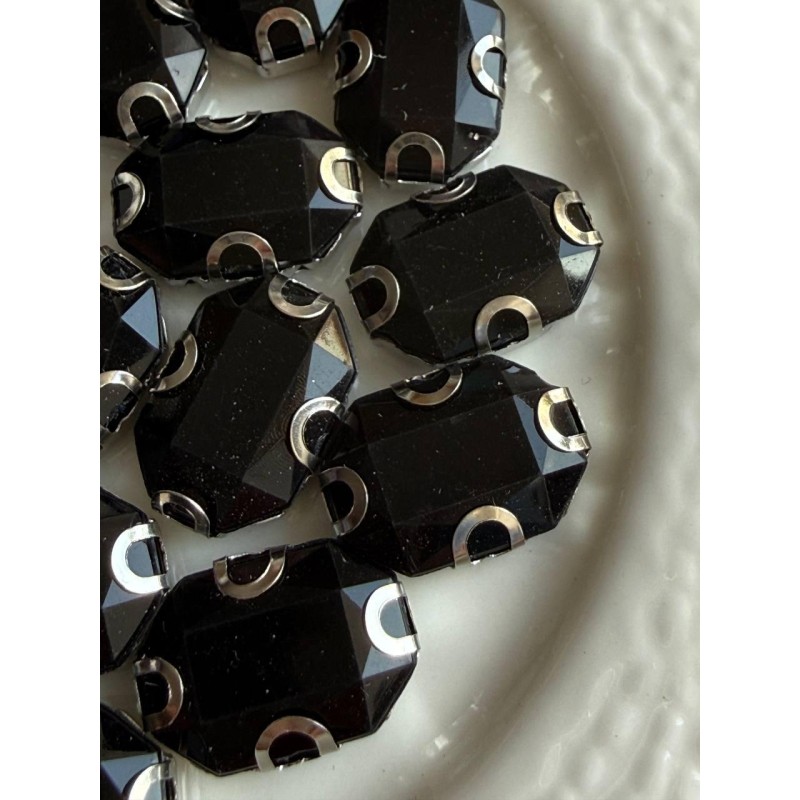 Стрази в цапах пришивні прямокутні 14*10 мм, чорні 10 шт