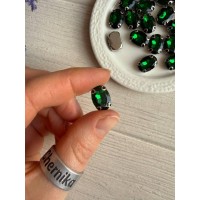 Стрази в цапах пришивні Овал 14*10 мм темно зелені  10 шт