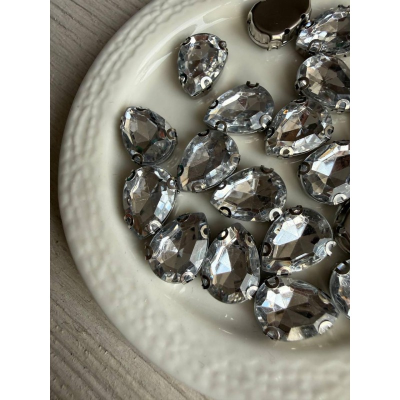 Стрази в цапах пришивні Крапля 14*10 мм білі  10 шт