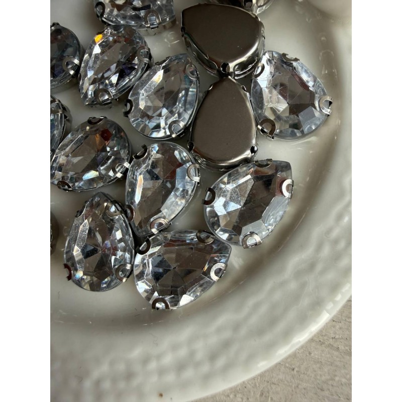 Стрази в цапах пришивні Крапля 14*10 мм білі  10 шт