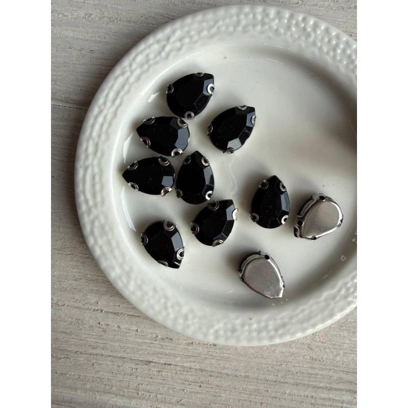 Стрази в цапах пришивні Крапля 14*10 мм чорні 10 шт