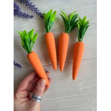 Морква  пенопластова  см помаранчева  шт