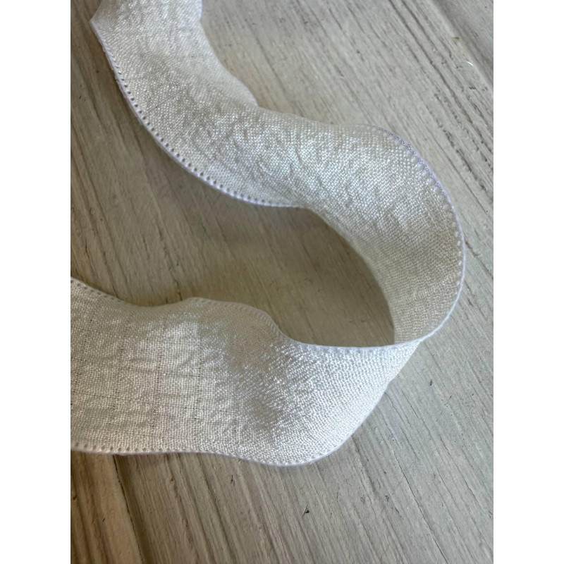 Лента  2,5 см " Волна " белая 9 метров