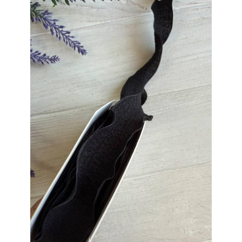 Лента  2,5 см " Волна " черная 9 метров