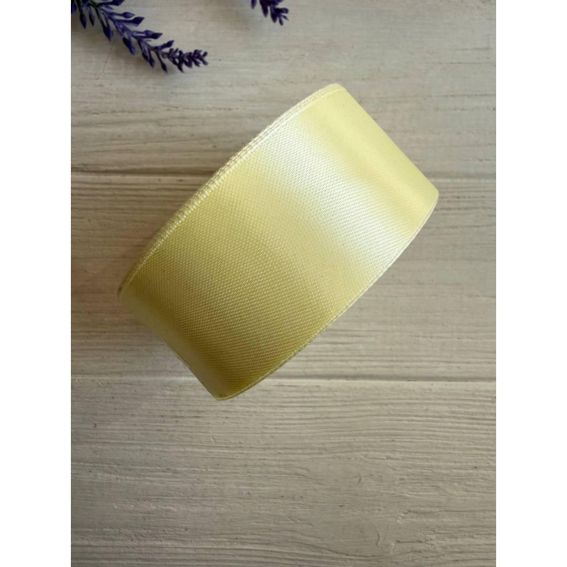 Стрічка атласна 4 см айорі #08  32,5 метра