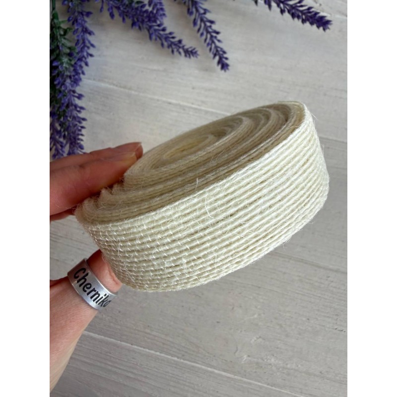 Стрічка мішковина  2.5 см білий 10 метрів