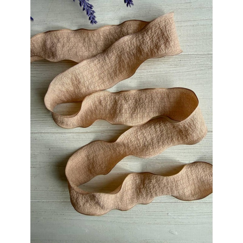 Стрічка  4 см " Хвиля " світло коричнева 9 метрів