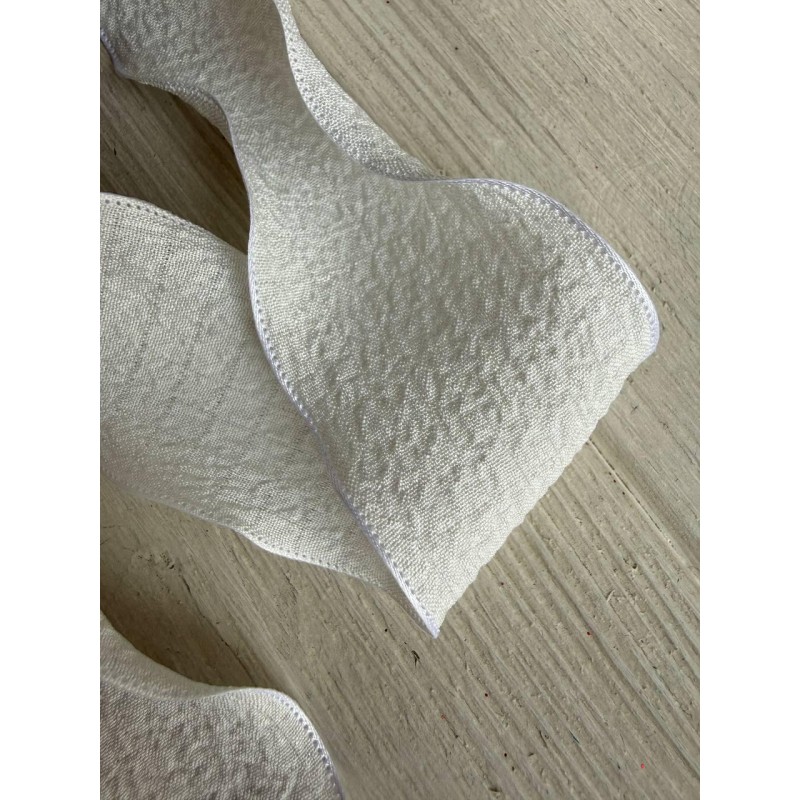 Стрічка  4 см " Хвиля " біла 9 метрів