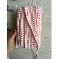 Тесьма " Мелкие помпоны " бледно розовая  22,5 метра