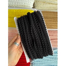 Тесьма  " Мелкие помпоны " черная 22,5 метра