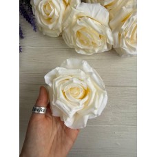 Роза головка " 30687 " бежевая 12 шт