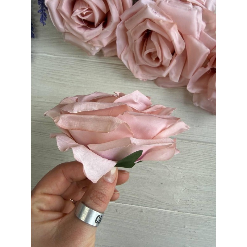 Роза головка " 30687 " пудра 12 шт