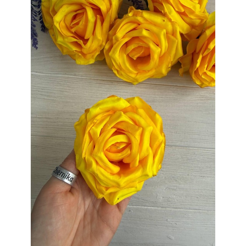 Роза головка " 30687 " темно желтая 12 шт