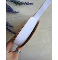 Стрічка оксамитова 2,5 см " 22125 "  біла #01 10 ярдів