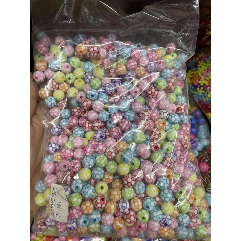 Бусины микс   " Мячик "      500 грам