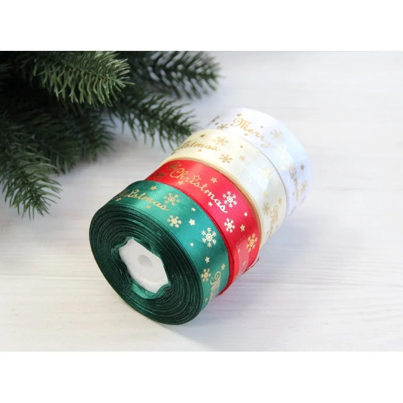 Атлас " Merry Christmas зі сніжинками  "  2,5 см  червоний   рулон 22.5 метри